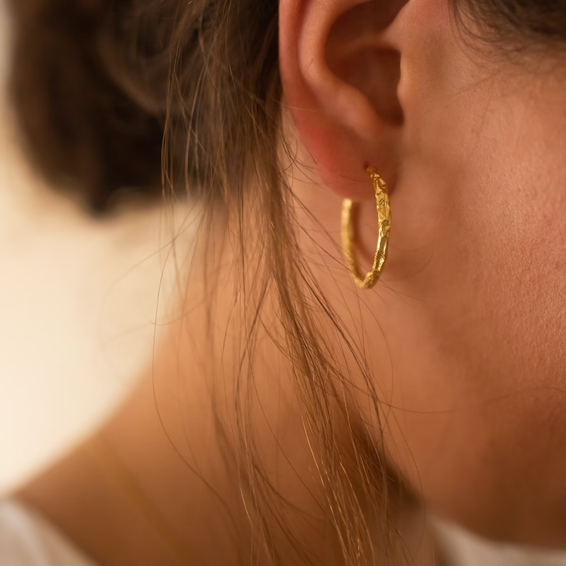 Vintage-Style Slim Gold-Tone Hoop Earrings
