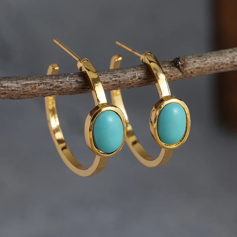 Vintage-Style Turquoise Stone Earrings in Gold Tone