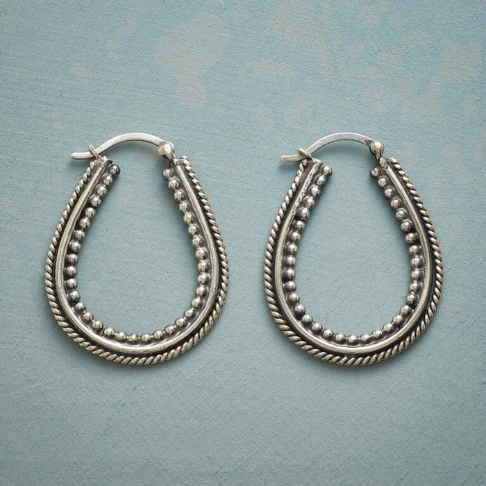 Vintage-Style Silver-Tone Inlaid Pearl Earrings