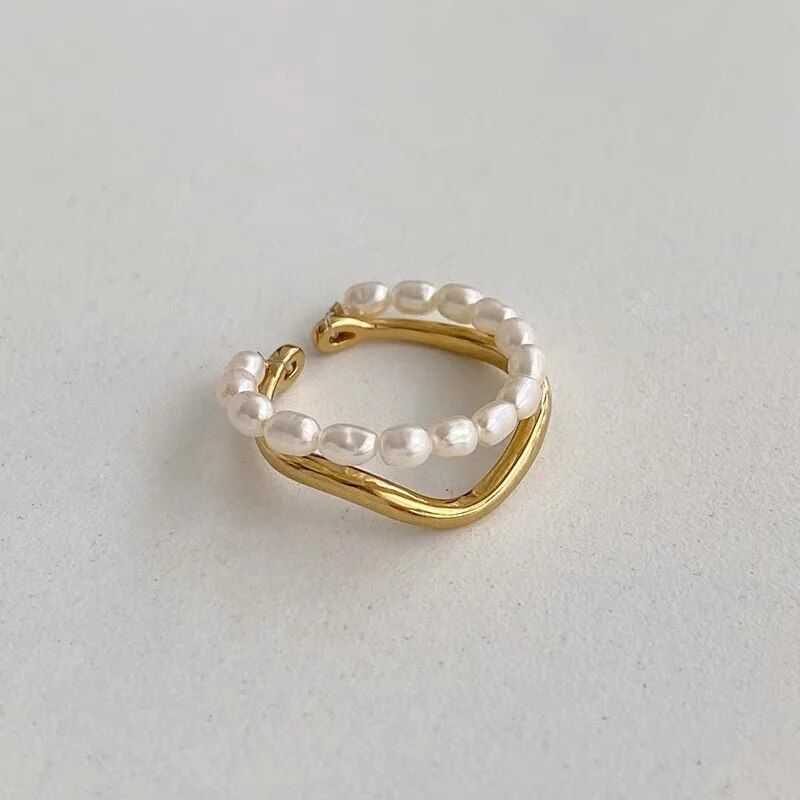 Wavy Gold-Tone Ring with Tiny Pearl-Look Beads