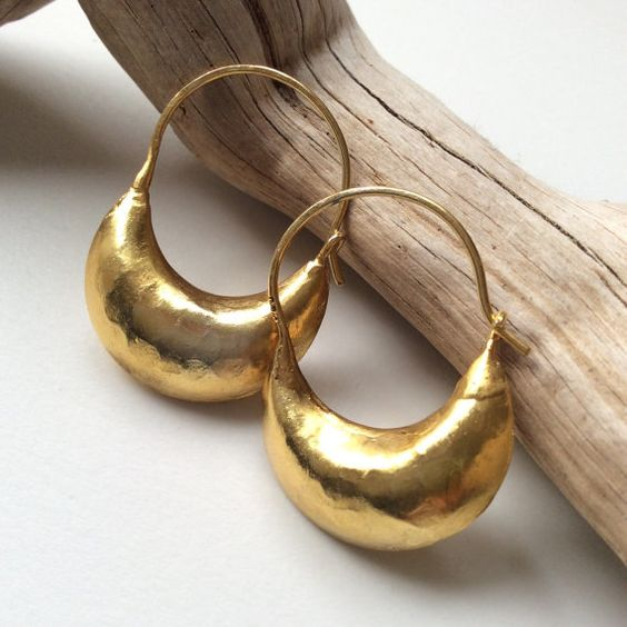 Vintage-Style Gold-Tone Basket Earrings