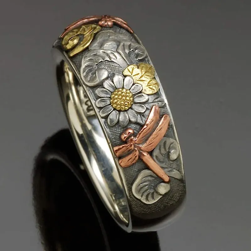 Vintage-Style Sunflower Dragonfly Ring