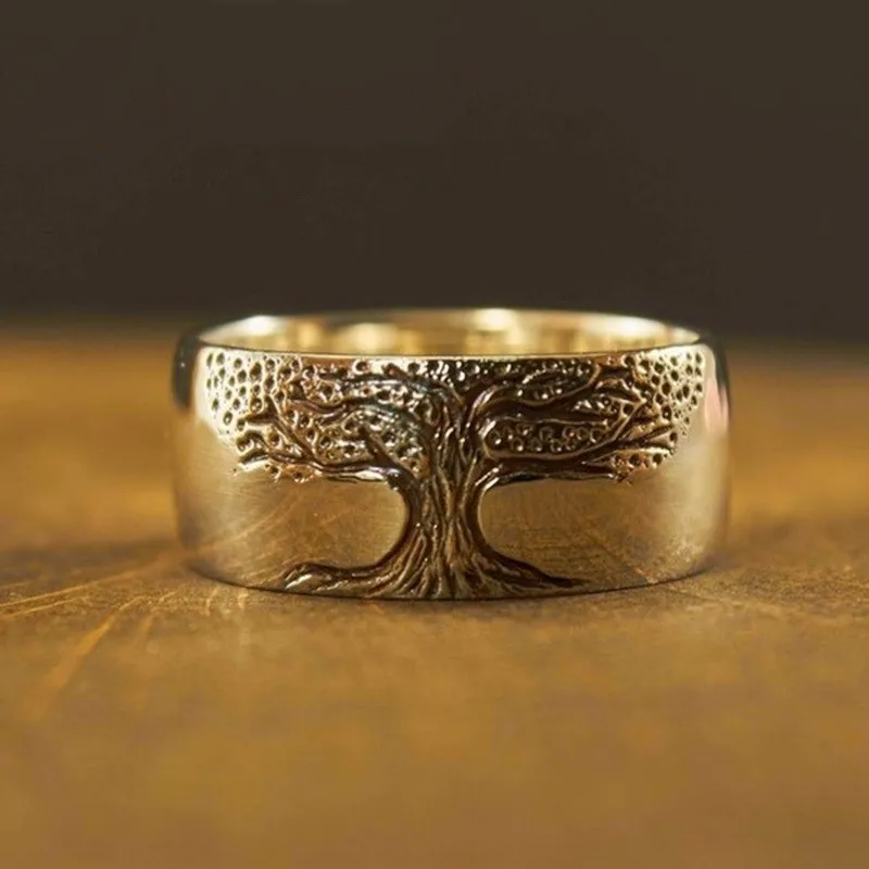 Vintage goudkleurige ring met levensboom