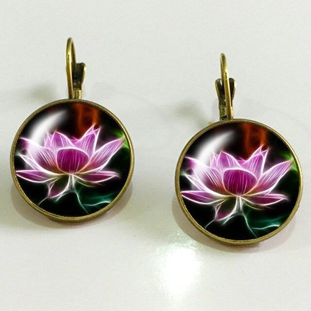 Boucles d'oreilles lotus éclair style vintage