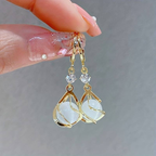 Vintage-Style White Opal-Look Gold-Tone Dangle Earrings
