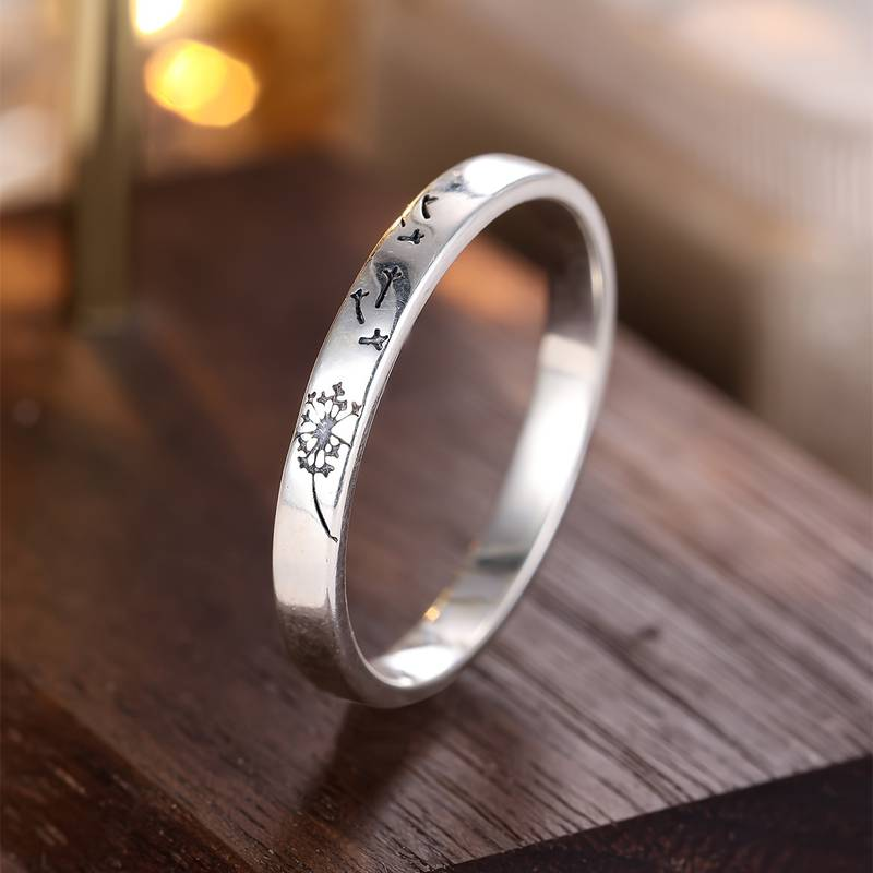 Vintage-Style Silver-Tone Dandelion Ring