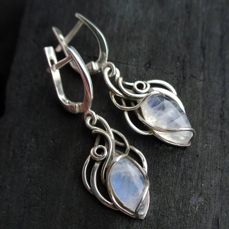 Vintage-Style White Crystal Silver-Tone Earrings