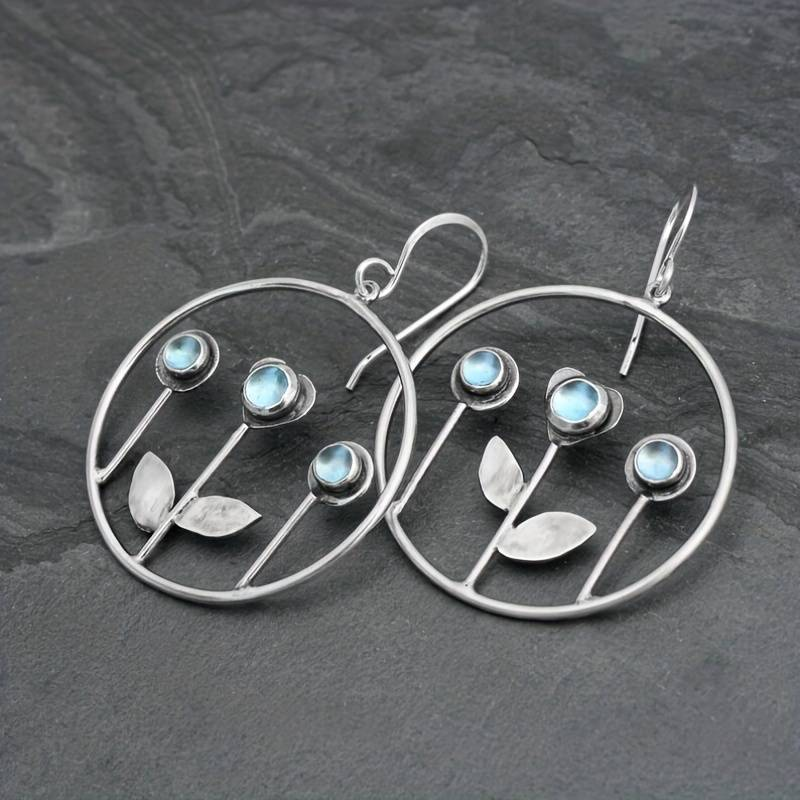 Vintage-Style Blue Crystal Flower Earrings