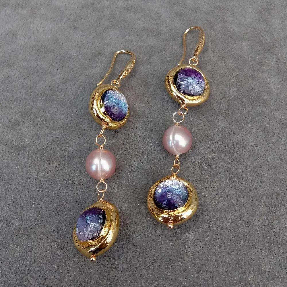 Brincos Pendentes Rosa e Pérola Dourados Estilo Vintage