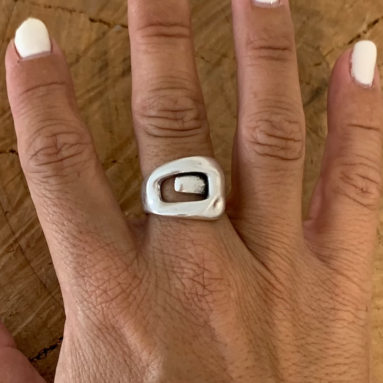 Vintage-Style Silver-Tone Thick Ring