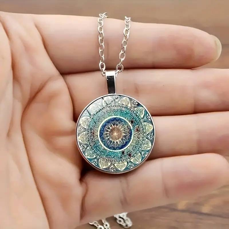 Vintage-Style Round Blue Mandala Necklace