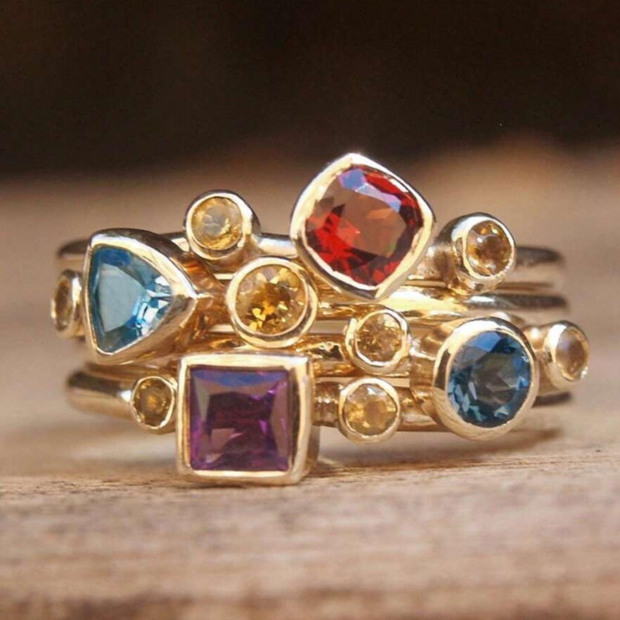 Vintage-Style Gold-Tone Colourful Zirconia Ring