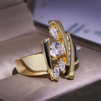 Stellar Arc Ring