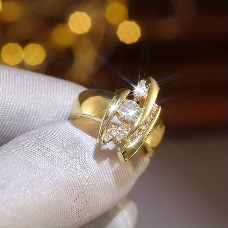 Stellar Arc Ring