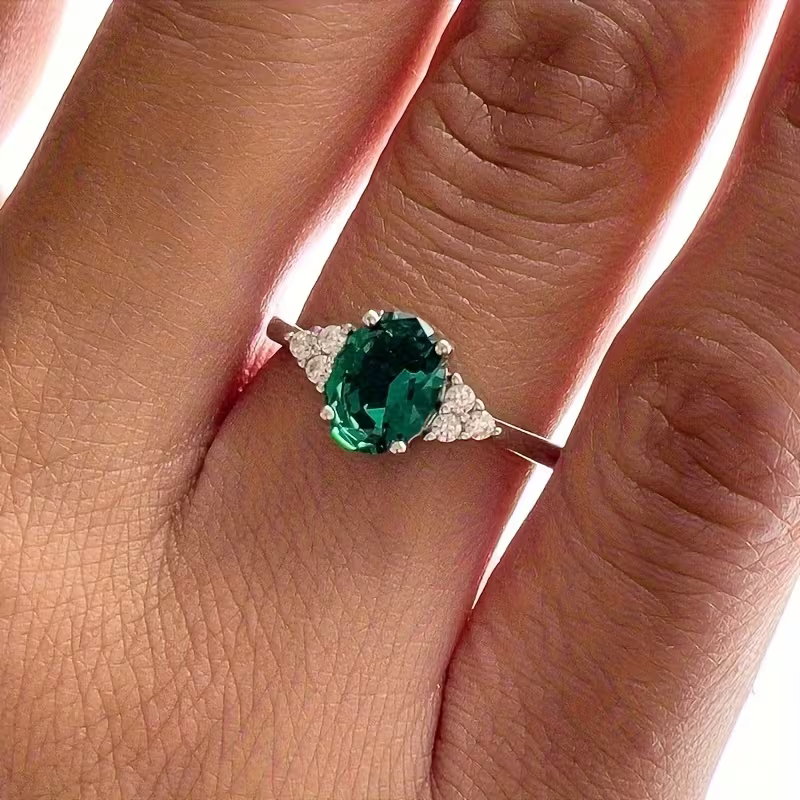 Beloftering met smaragdlook
