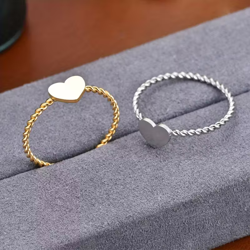 Simple Heart Band Ring