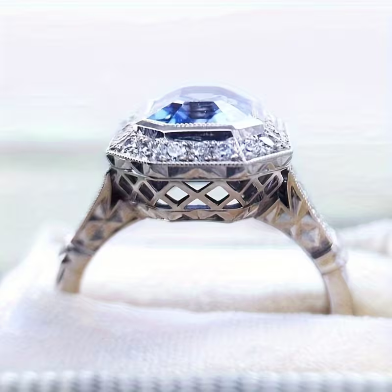 Art Deco-Style Blue Ring