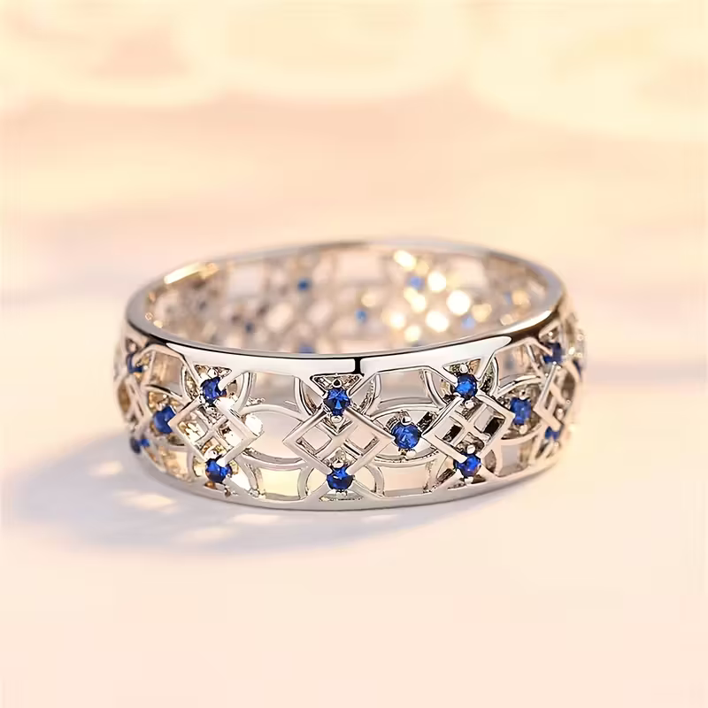 Sapphire-Look Lattice Ring
