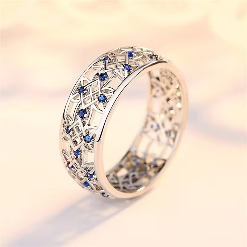 Sapphire-Look Lattice Ring