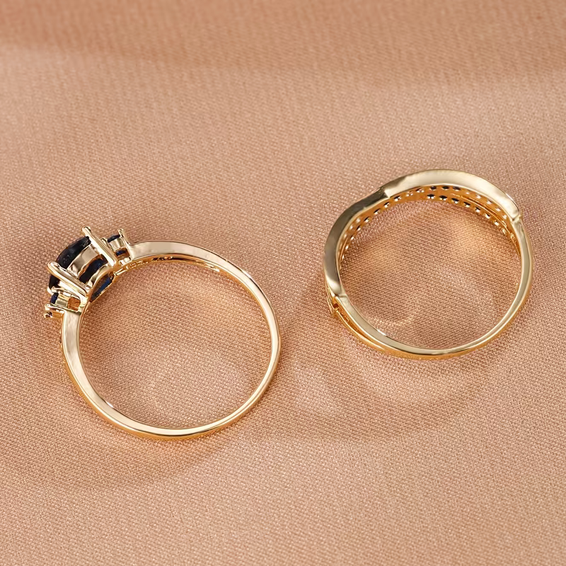 Emerald-Look Duo Ring Set