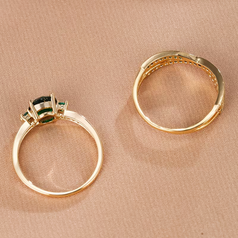 Emerald-Look Duo Ring Set