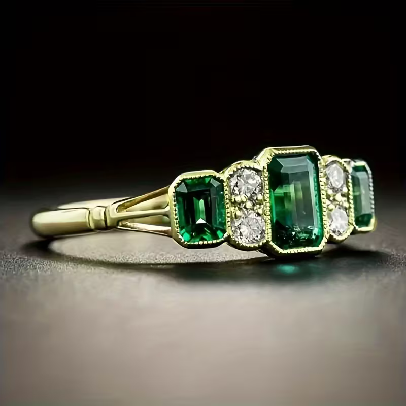 Heirloom-Style Ring
