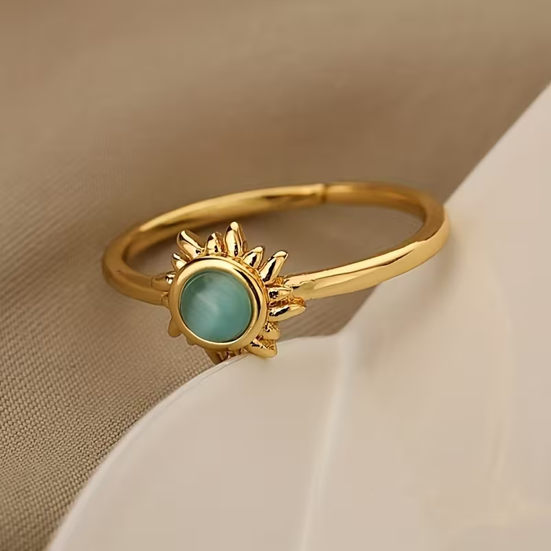 Sunbeam Moonstone Ring