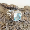 Vintage-Style Blue Square Ring