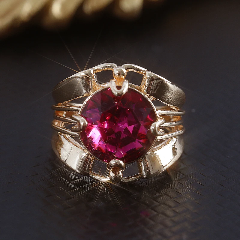 Vintage-Style Inlaid Red Glass Ring