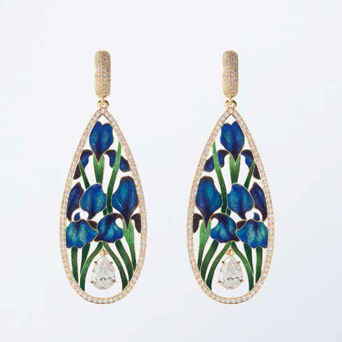 Vintage-Style Blue Flower Drop Earrings