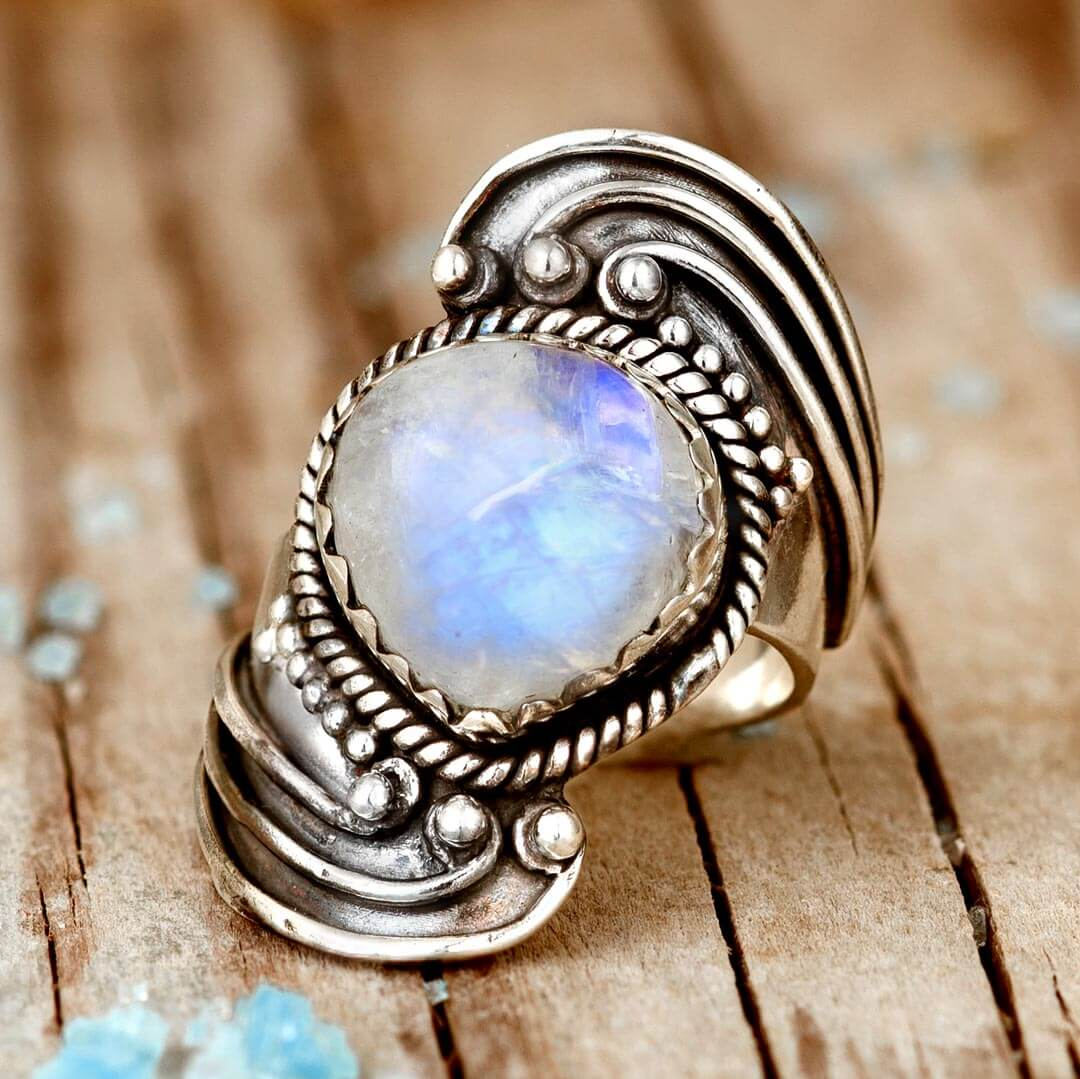 Vintage-Style Moonstone Spiral Ring