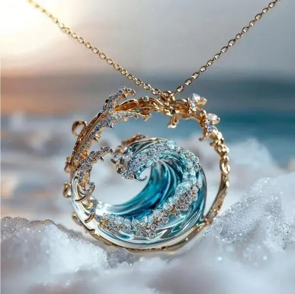 Ocean Oath Curl Necklace