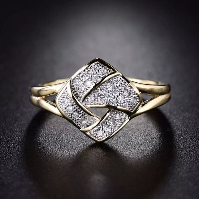 Vintage-Style Bright Symbol Gold-Tone Ring