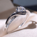 Vintage-Style Zirconia Crystal Ring