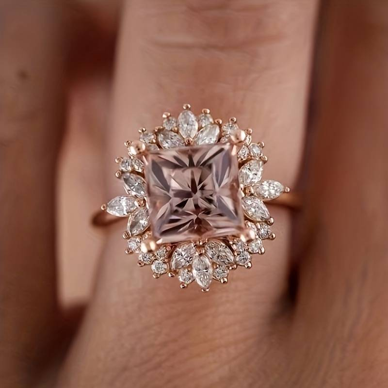 Vintage-Style Inlaid Crystalline Flower Ring