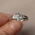 Vintage-Style Blue Oval Crystal Silver-Tone Ring
