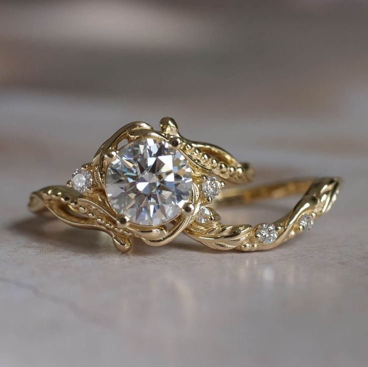 Vintage-Style Zirconia Gold-Tone Branch Ring