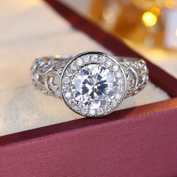Vintage-Style Sparkling Round Silver-Tone Ring