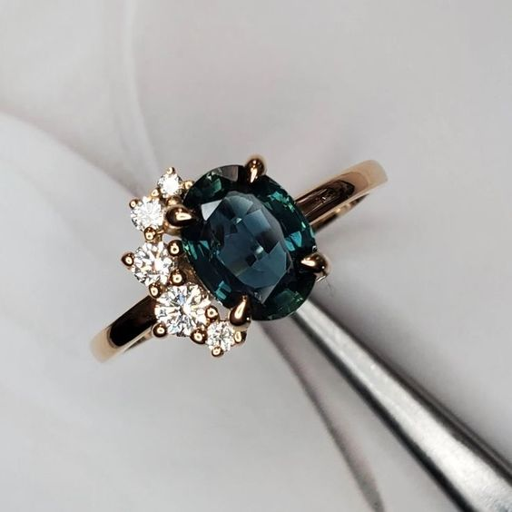 Vintage-Style Blue Crystal and Zirconia Ring