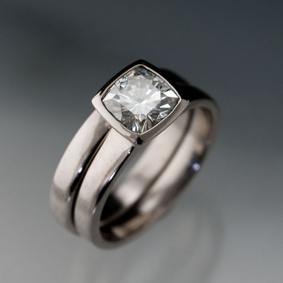 Adjustable Vintage-Style Silver-Tone Two-Layer Zirconia Ring