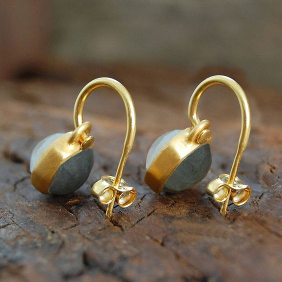 Vintage-Style Gold-Tone Crystal Hoop Earrings with Flower Charm