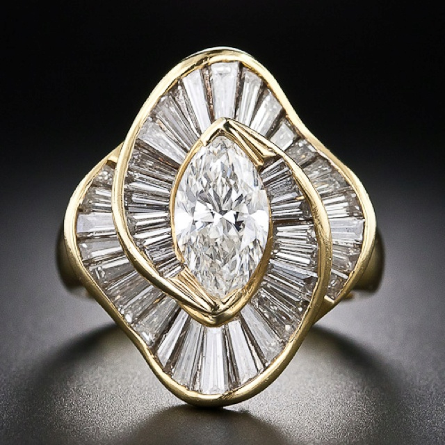 Vintage-Style Zirconia Mesh Gold-Tone Ring