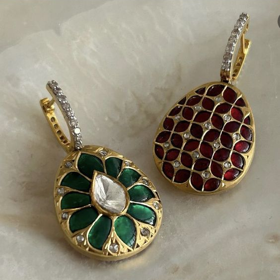 Vintage-Style Green and Red Gold-Tone Drop Earrings