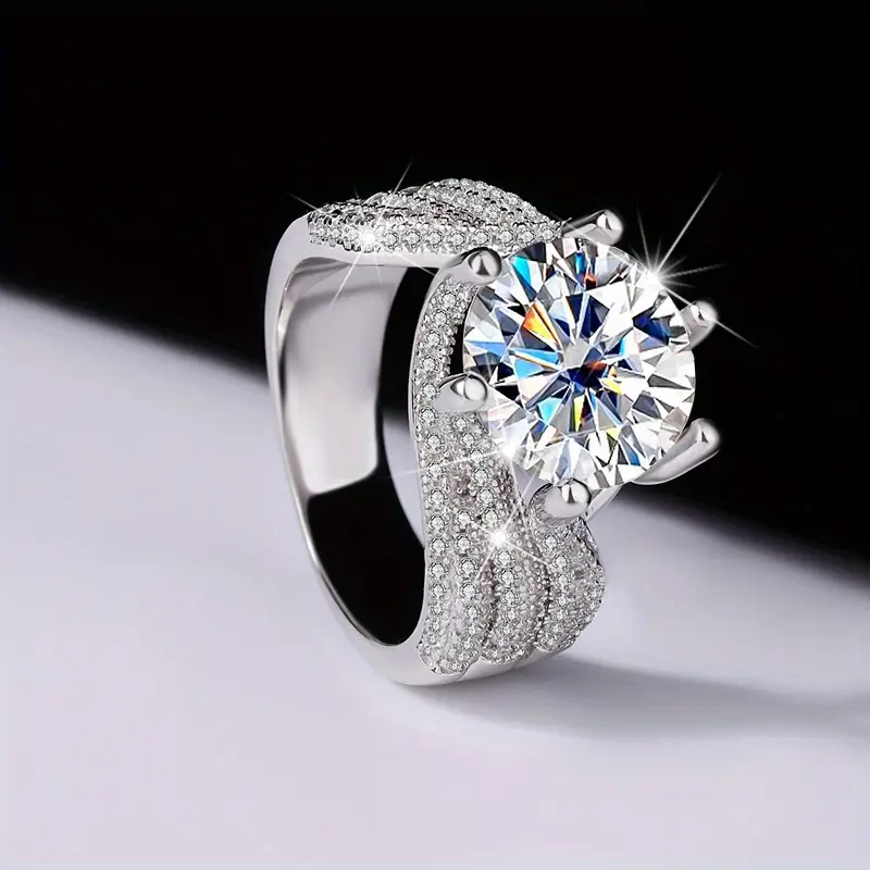 Vintage-Style Wavy Zirconia Silver-Tone Ring