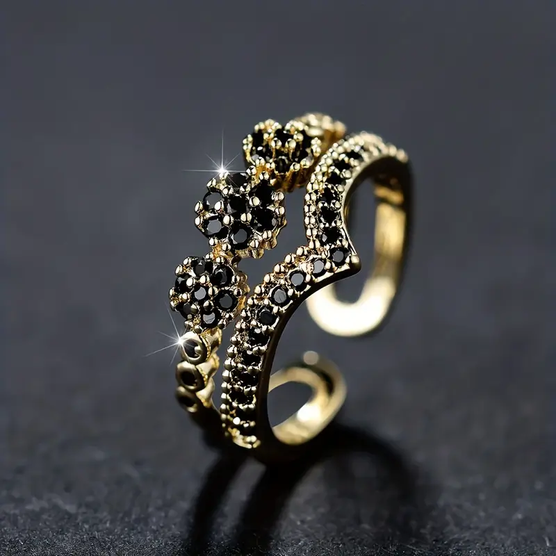 Vintage-Style Black Zirconia Crown Ring