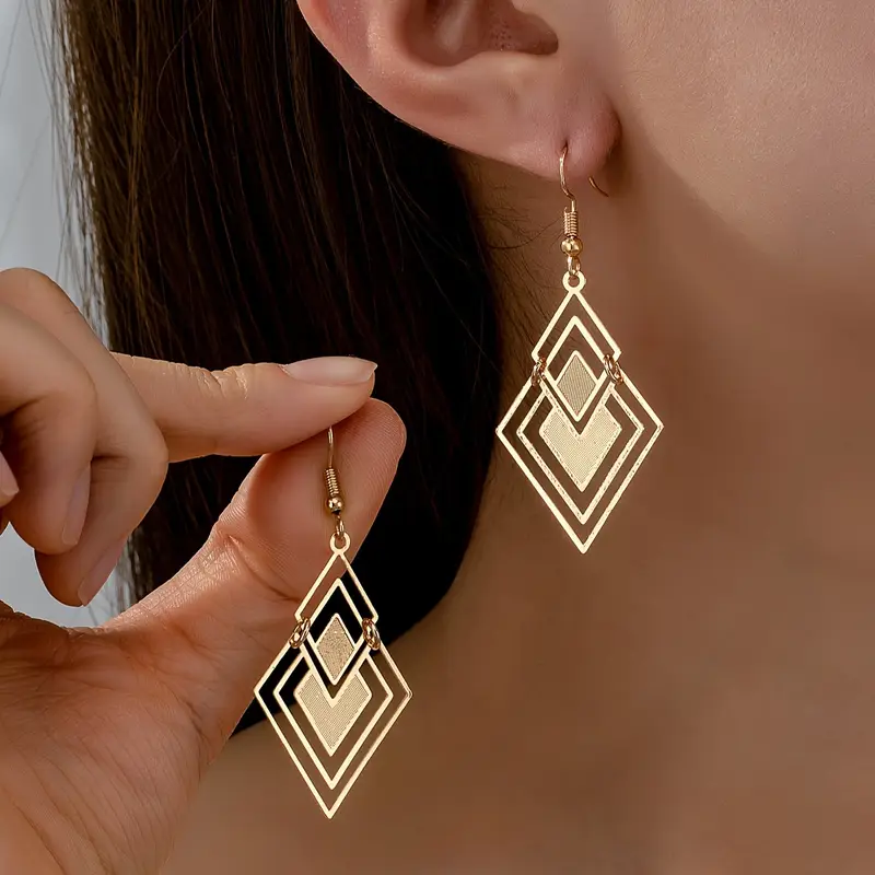 Vintage-Style Hollow Gold-Tone Geometric Earrings