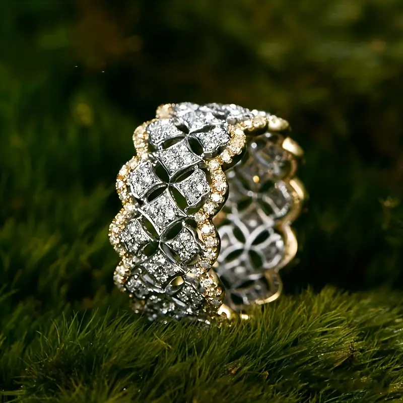 Sparkling Hollow Two-Tone Ring