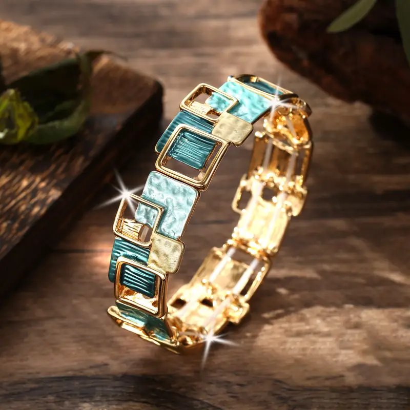 Handbeschilderde groene armband
