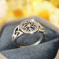 Stralende draaiende ring