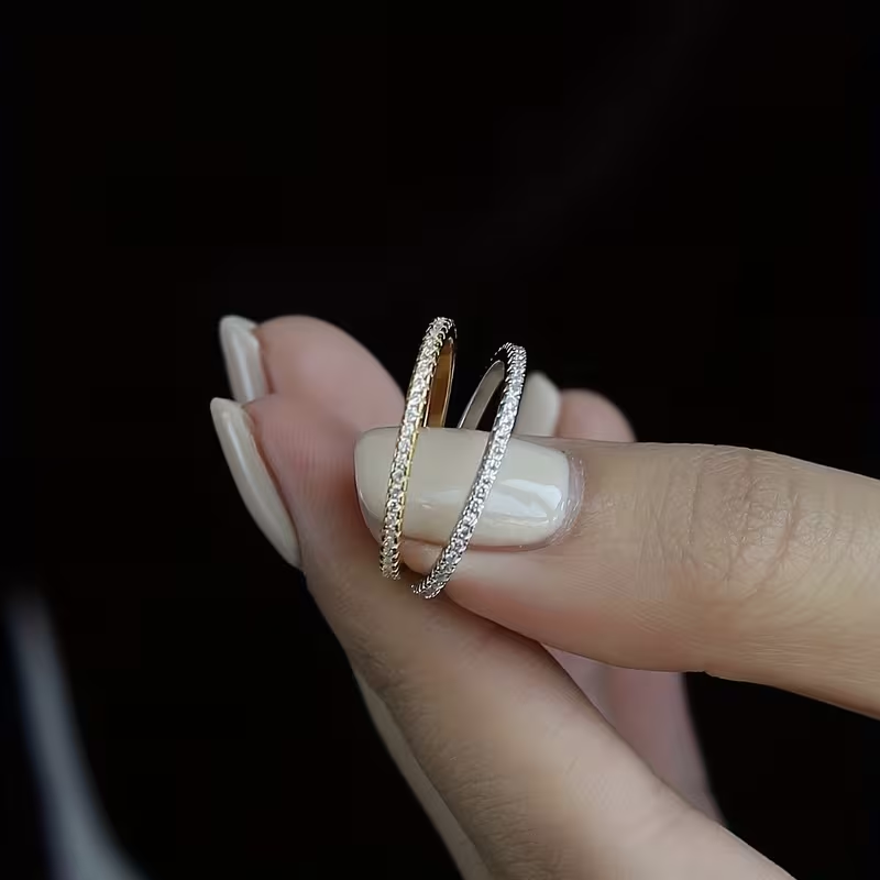 Ring met gipskruidcirkel en zirkonia